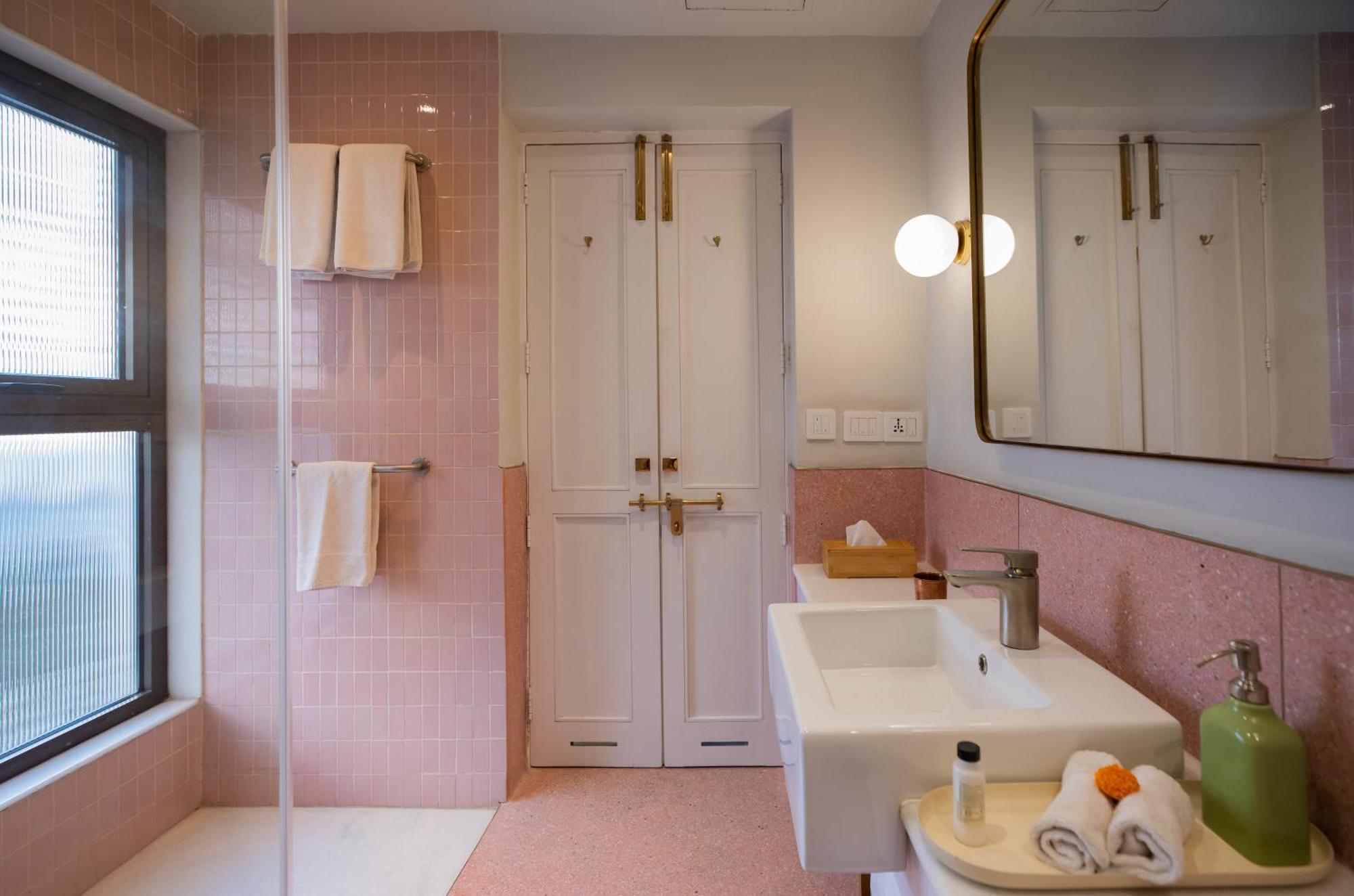 Apartamento Amrit Bhawan Haridwār Habitación foto